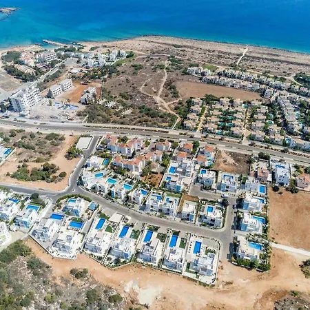 Mylos Lifestyle Seaview #21 فيلة *